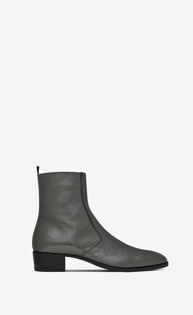 WYATT 40 Stiefelette aus stahlgrauem Metallic-Leder mit Knitteroptik